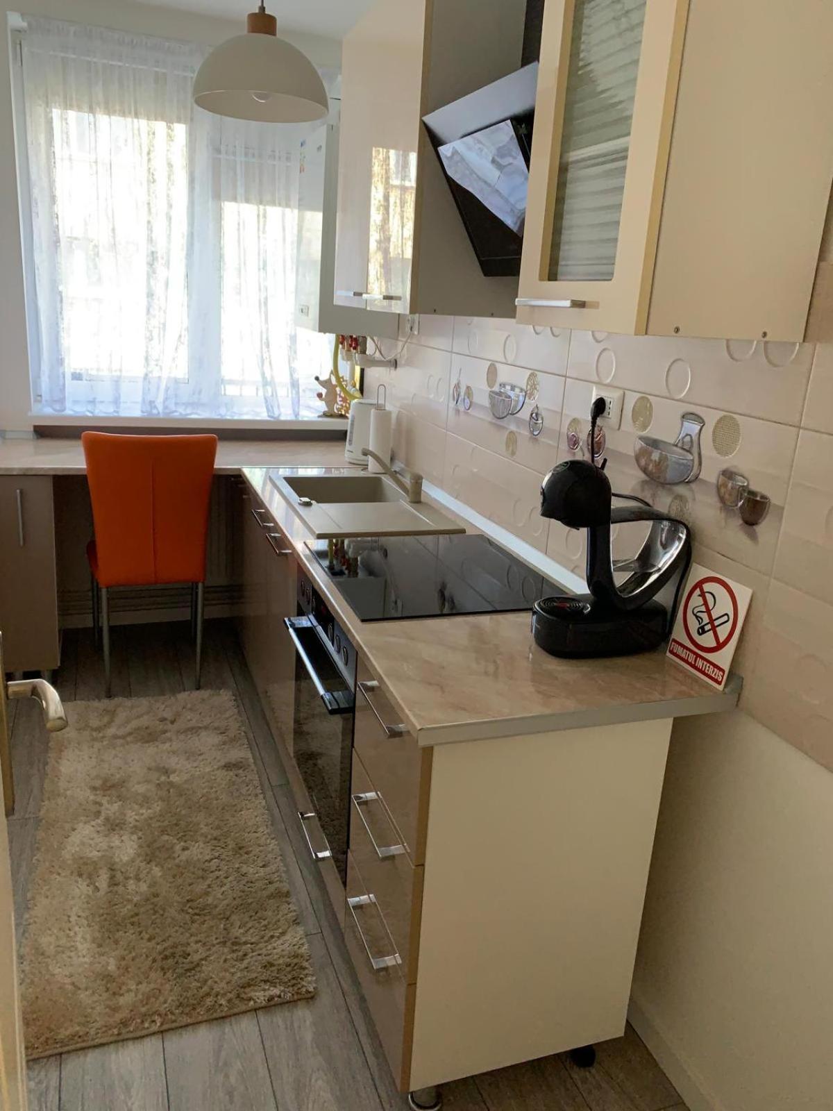 Rose Apartment Piatra Neamţ Eksteriør bilde
