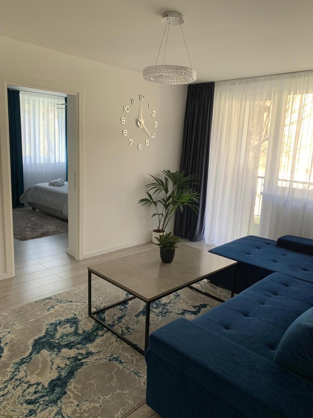Rose Apartment Piatra Neamţ Eksteriør bilde